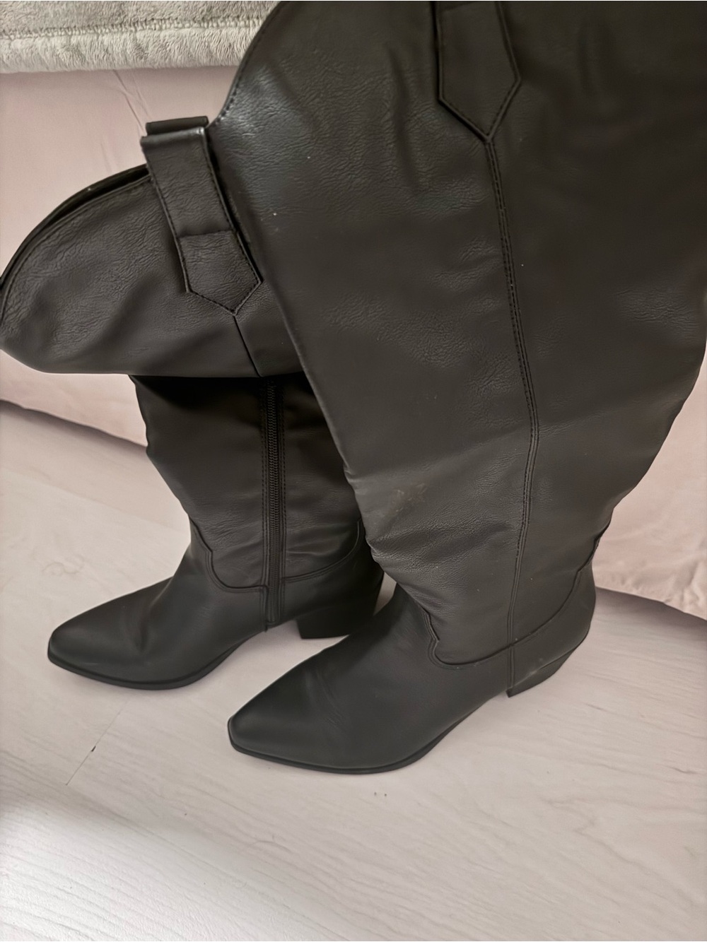 Wonderly Black Over-the-Knee Western Boots | Like New | Wide Fit